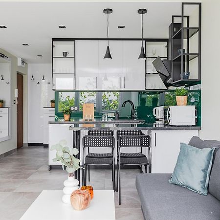 Superapart Saska 48A, Sleek 6Th-Floor Studio With Balcony & Elevator Access Warsaw Ngoại thất bức ảnh