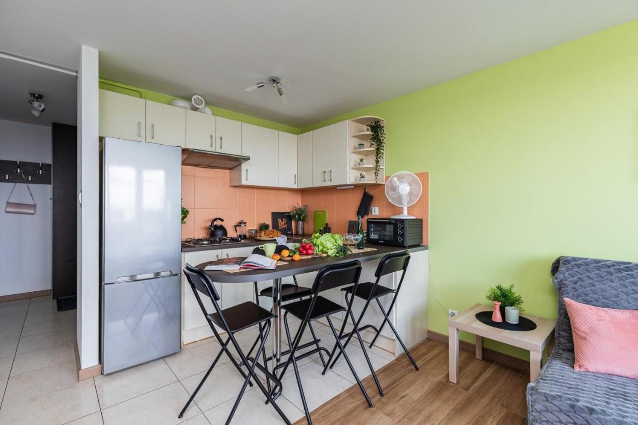 Superapart Saska 48A, Sleek 6Th-Floor Studio With Balcony & Elevator Access Warsaw Ngoại thất bức ảnh